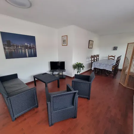 Pour 6 Avec Terrasse A Collioure, Proche - Fr-1-309-261 Appartement Collioure