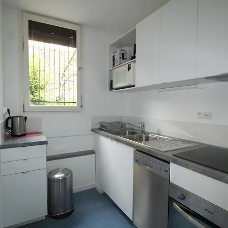 Pour 6 Avec Terrasse A Collioure, Proche - Fr-1-309-261