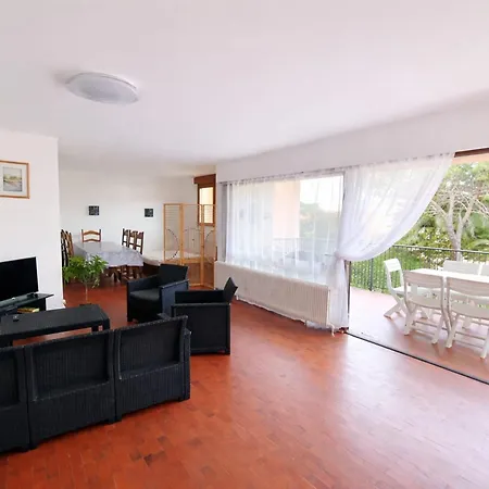 Апартаменты Pour 6 Avec Terrasse A Collioure, Proche - Fr-1-309-261 Коллиур